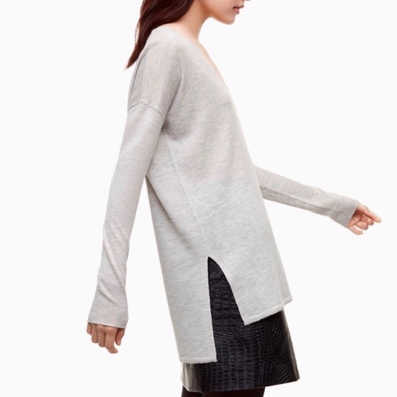 Aritzia Sweaters - Babaton Erin Sweater